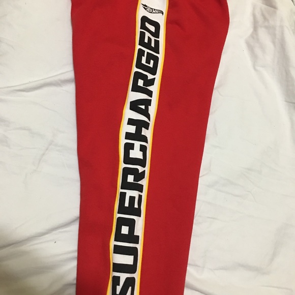 Athletic/pant red hot wheels - Picture 2 of 4